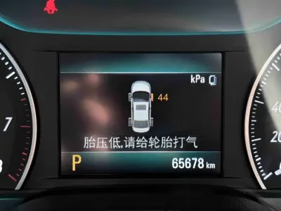 Buick Excelle 2021, 65700 км, за 40599 CNY - фото 4