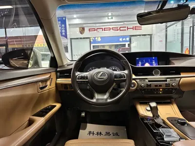 Lexus ES 2018, 132000 км, за 99000 CNY - фото 24