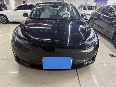 Tesla Model 3 2022, 110100 км, за 112100 CNY