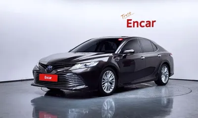 Toyota Camry · 2018 год