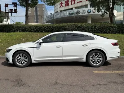 Volkswagen CC 2019, 70000 км, за 93800 CNY - фото 3