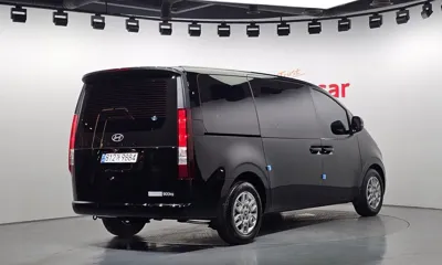 Hyundai Staria 2025, 11909 км, за 27900000 KRW
