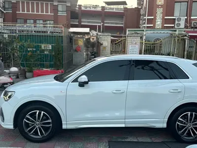 Audi Q3 2021, 63000 км, за 100100 CNY - фото 2