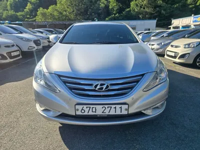 Hyundai Sonata 2013, 175549 км, за 4590000 KRW