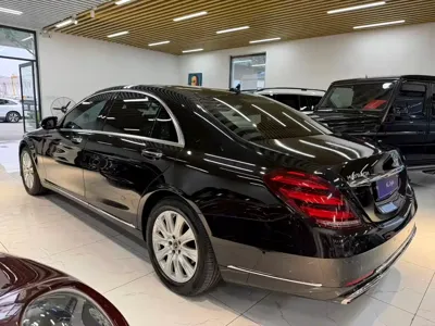 Mercedes-Benz S-Class 2015, 140000 км, за 188000 CNY