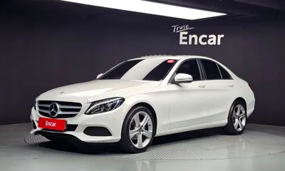 Mercedes-Benz C-Class · 2018 год