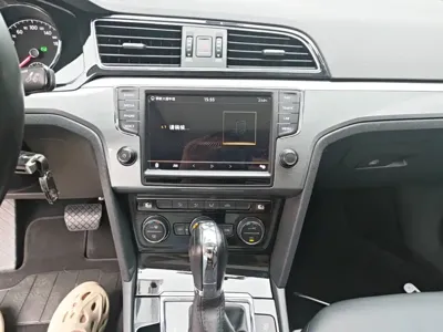 Volkswagen Lamando 2018, 95700 км, за 43800 CNY - фото 13