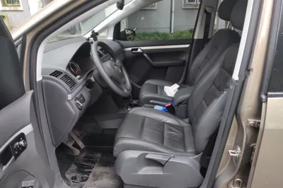 Volkswagen Touran 2015, 22100 км, за 54744.05 CNY - фото 14