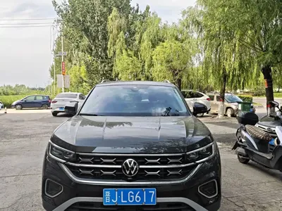 Volkswagen Tayron 2023, 15000 км, за 199000 CNY
