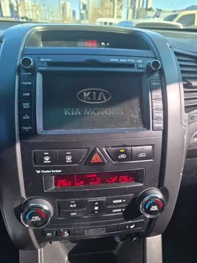 Kia Sorento 2011, 279463 км, за 5200000 KRW - фото 13