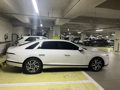 Hyundai Grandeur 2024, 15000 км, за 26640000 KRW