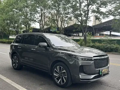 Li Auto Li ONE 2021, 60000 км, за 95800 CNY - фото 4
