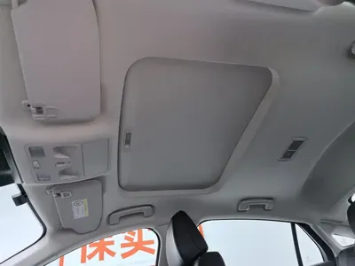 Ford Mondeo 2023, 59100 км, за 84900 CNY - фото 14