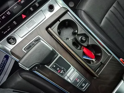 Audi A6 2023, 43578 км, за 40600000 KRW - фото 8