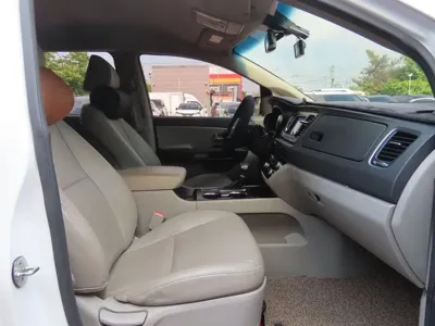 Kia Canival 2019, 199797 км, за 8000000 KRW - фото 14