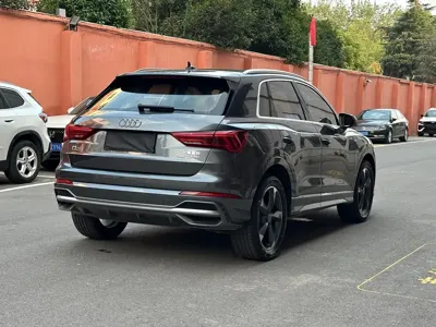 Audi Q3 2022, 23000 км, за 189800 CNY