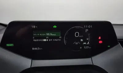 Toyota Prius 2024, 8463 км, за 34990000 KRW - фото 8