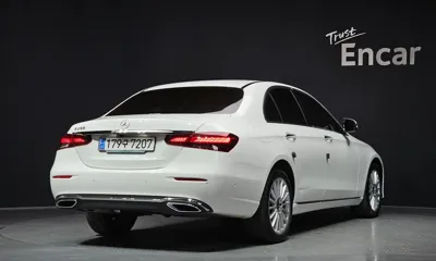 Mercedes-Benz E-Class 2023, 70529 км, за 39900000 KRW