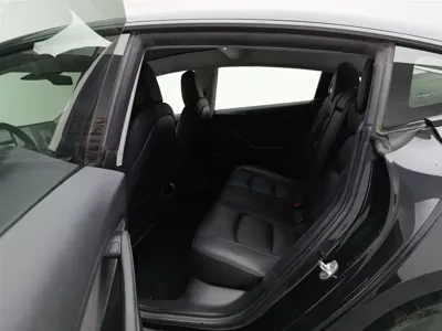 Tesla Model 3 2021, 125300 км, за 103900 CNY - фото 15