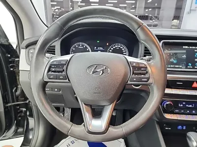 Hyundai Sonata 2018, 47842 км, за 13900000 KRW - фото 9