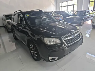 Subaru Forester 2016, 195000 км, за 56966.98 CNY