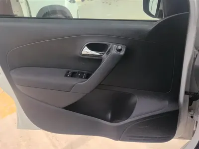 Volkswagen Polo 2018, 94100 км, за 39000 CNY - фото 7