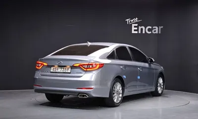 Hyundai Sonata 2015, 121091 км, за 7500000 KRW