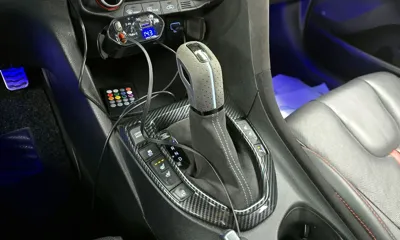 Hyundai Veloster 2019, 73940 км, за 12000000 KRW - фото 9