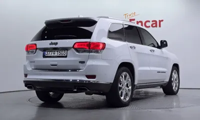 Jeep Cherokee 2021, 61949 км, за 28900000 KRW