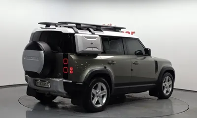 Land Rover Defender 2020, 34749 км, за 63990000 KRW