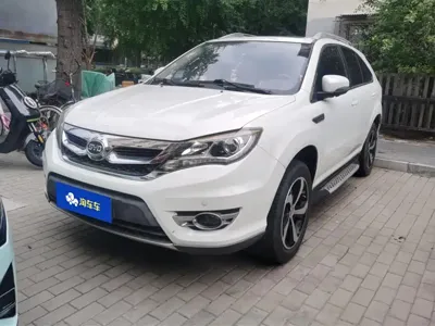 BYD S7 · 2016 год