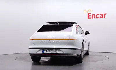 Hyundai Grandeur 2025, 31828 км, за 41300000 KRW
