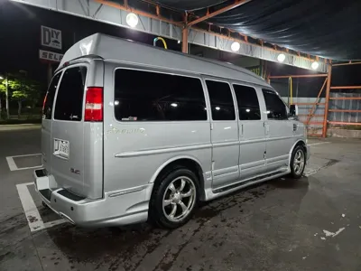 Chevrolet Express Van 2014, 590000 км, за 10000000 KRW - фото 2