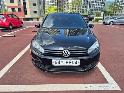 Volkswagen Golf · 2011 год