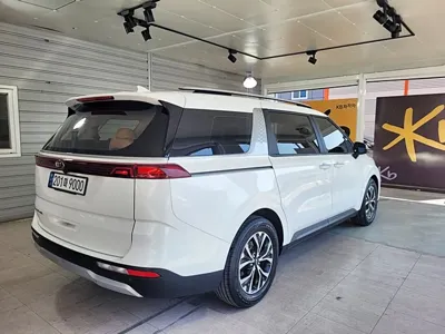 Kia Canival 2021, 56036 км, за 26390000 KRW - фото 2