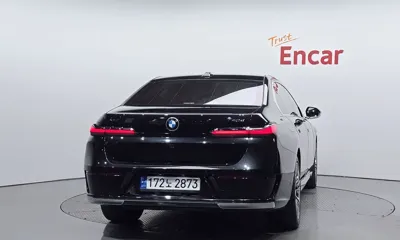BMW 7-Series 2023, 53900 км, за 96000000 KRW