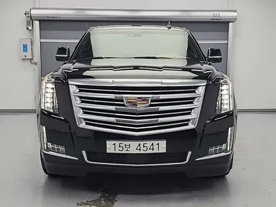 Cadillac Escalade 2017, 126993 км, за 32500000 KRW