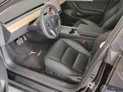 Tesla Model 3 2023, 65400 км, за 142200 CNY - фото 9