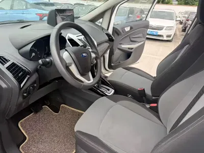 Ford EcoSport 2015, 110000 км, за 14800 CNY