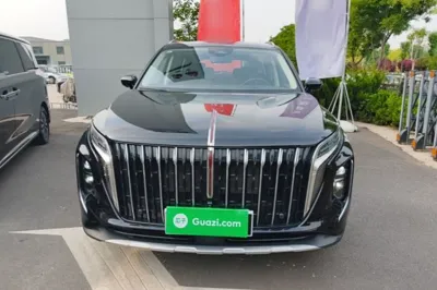 Hongqi HS7 PHEV 2024, 16900 км, за 162253.93 CNY