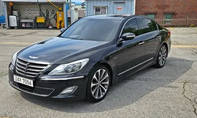 Hyundai Genesis 2012, 280031 км, за 6500000 KRW - фото 3