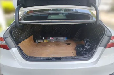 Toyota Camry 2019, 141600 км, за 100507.98 CNY - фото 16