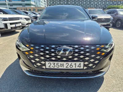 Hyundai Grandeur · 2023 год