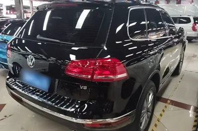 Volkswagen Touareg 2017, 121300 км, за 153397.03 CNY - фото 6