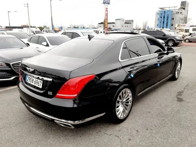 Genesis EQ900 2018, 150000 км, за 21000000 KRW