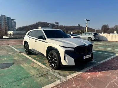 BMW XM · 2024 год