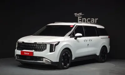 Kia Canival · 2025 год