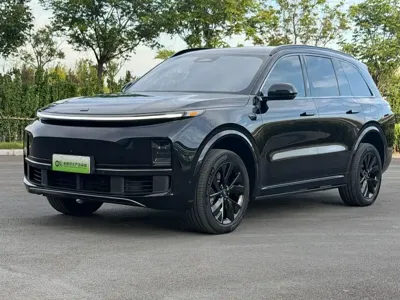 Li Auto Li L8 · 2023 год