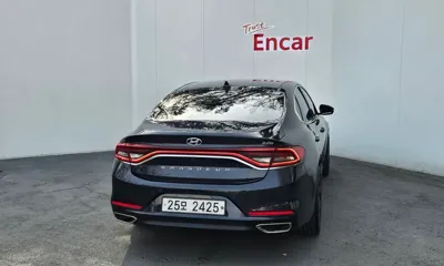 Hyundai Grandeur 2018, 159067 км, за 11300000 KRW