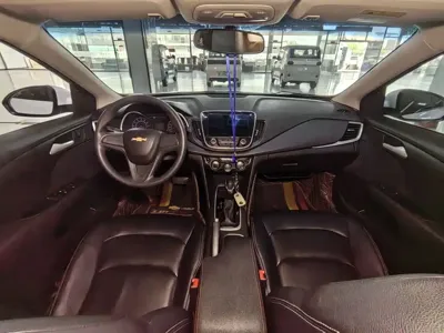 Chevrolet Cavalier 2019, 75000 км, за 31500 CNY - фото 8